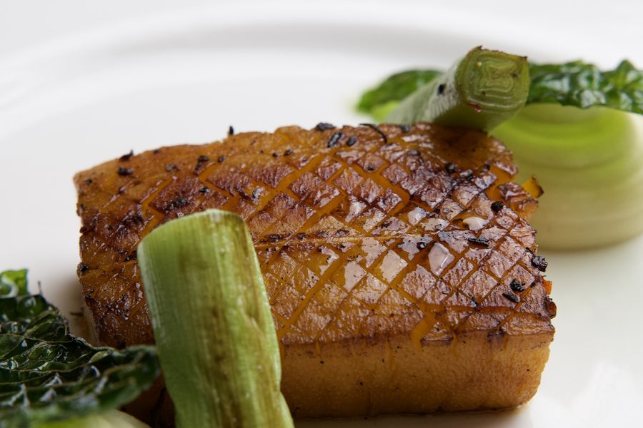 A secondi plated with leek and fennel